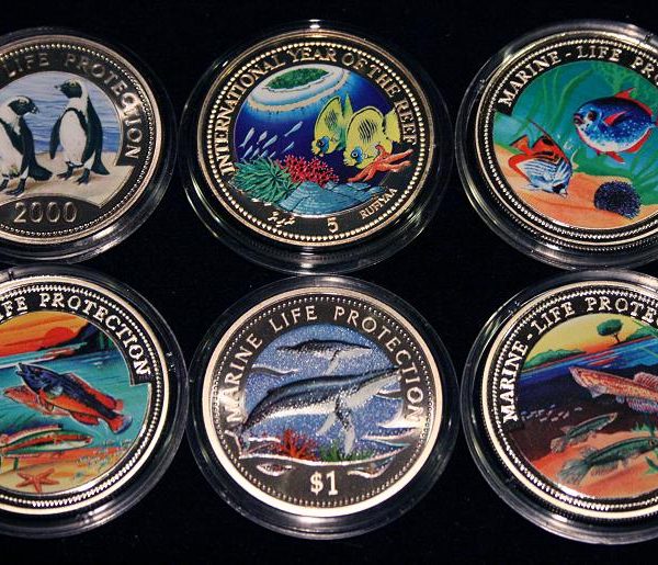 Set of 6 Color Coins Marine Life Protection - Lot von 6 Farbmünzen Somalia, Maldives, Ghana, Malta, Namibia, Somali